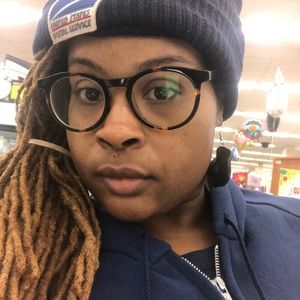 Meet your Posher, Khalilah